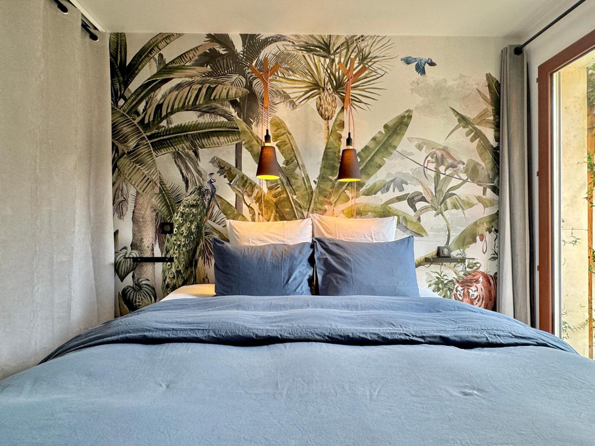 Appartement Avec Jacuzzi - Climatisation - Parking Бордо Экстерьер фото